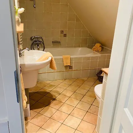 Lindenhof Apartamento *